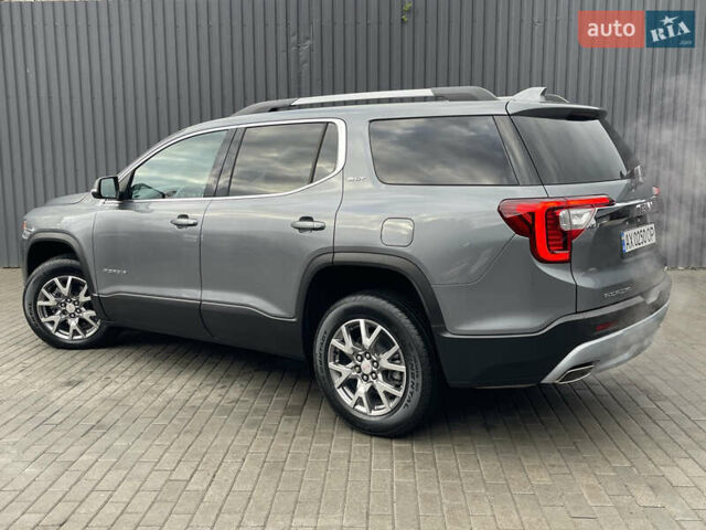 Сірий ДжіЕмСі Acadia, об'ємом двигуна 3.56 л та пробігом 6 тис. км за 28600 $, фото 9 на Automoto.ua