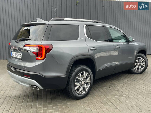 Сірий ДжіЕмСі Acadia, об'ємом двигуна 3.56 л та пробігом 6 тис. км за 28600 $, фото 2 на Automoto.ua