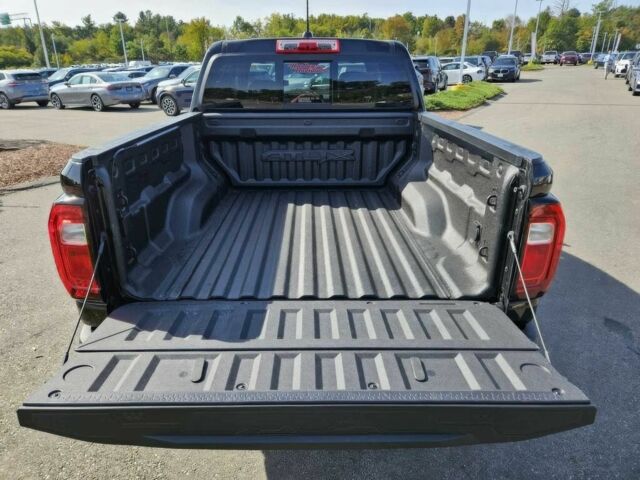 ДжиЭмСи Канйон 2024 в Львове на Automoto.ua Черный ДжиЭмСи Канйон, объемом двигателя 2.7 л и пробегом 13 тыс. км за 14000 $, фото 10 на Automoto.ua