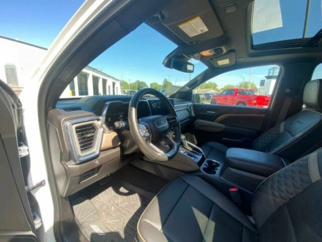 ДжиЭмСи Канйон 2024 в Львове на Automoto.ua Черный ДжиЭмСи Канйон, объемом двигателя 2.7 л и пробегом 24 тыс. км за 16000 $, фото 7 на Automoto.ua