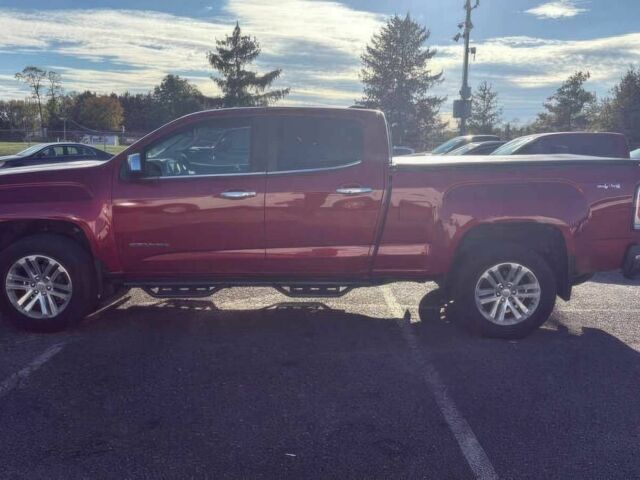 ДжиЭмСи Канйон 2018 в Ивано-Франковске на Automoto.ua Красный ДжиЭмСи Канйон, объемом двигателя 3.6 л и пробегом 50 тыс. км за 6500 $, фото 4 на Automoto.ua