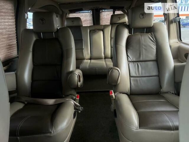 Белый ДжиЭмСи Савана, объемом двигателя 6 л и пробегом 52 тыс. км за 59500 $, фото 18 на Automoto.ua