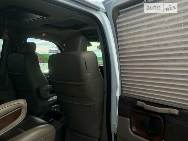 Белый ДжиЭмСи Савана, объемом двигателя 6 л и пробегом 52 тыс. км за 59500 $, фото 10 на Automoto.ua