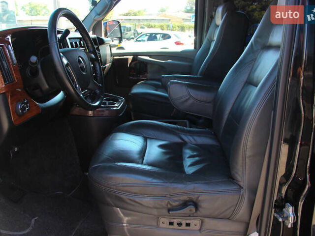 Черный ДжиЭмСи Савана, объемом двигателя 5.33 л и пробегом 143 тыс. км за 26000 $, фото 29 на Automoto.ua