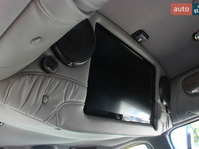 Черный ДжиЭмСи Савана, объемом двигателя 5.33 л и пробегом 143 тыс. км за 26000 $, фото 43 на Automoto.ua