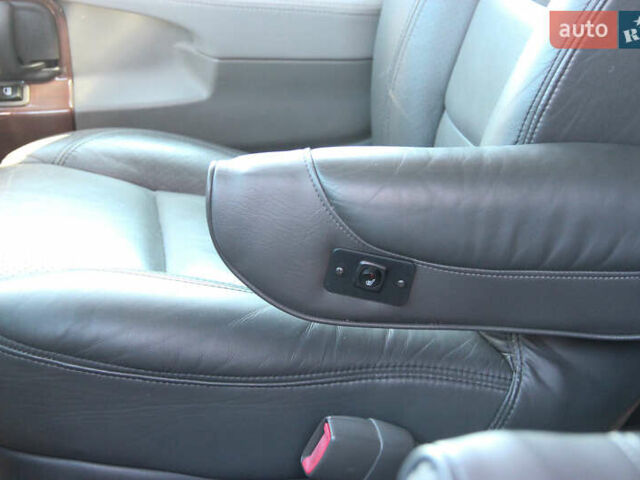 Черный ДжиЭмСи Савана, объемом двигателя 5.33 л и пробегом 143 тыс. км за 26000 $, фото 31 на Automoto.ua