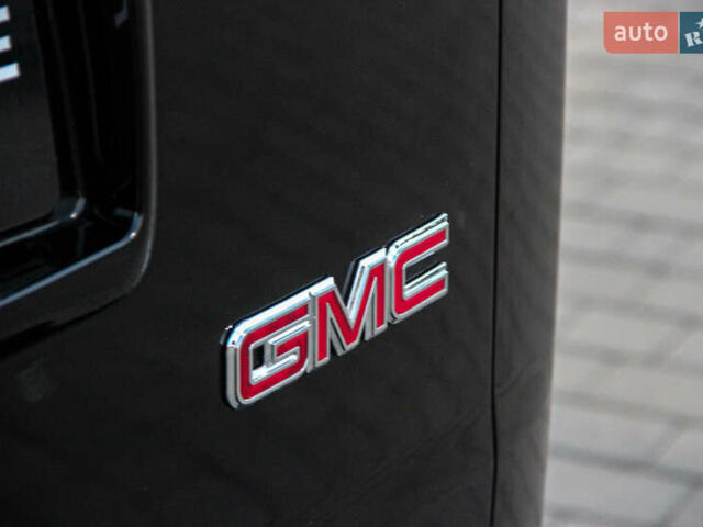 Черный ДжиЭмСи Савана, объемом двигателя 5.33 л и пробегом 143 тыс. км за 26000 $, фото 22 на Automoto.ua