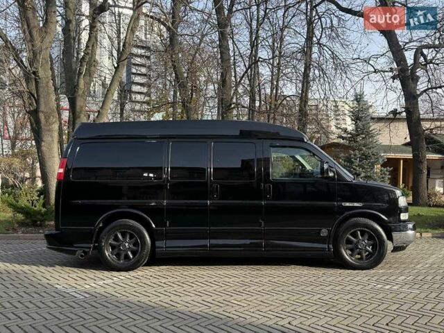 Черный ДжиЭмСи Савана, объемом двигателя 5.33 л и пробегом 149 тыс. км за 26000 $, фото 8 на Automoto.ua