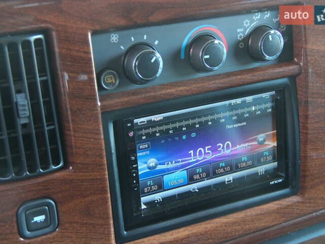 Черный ДжиЭмСи Савана, объемом двигателя 5.33 л и пробегом 143 тыс. км за 26000 $, фото 52 на Automoto.ua