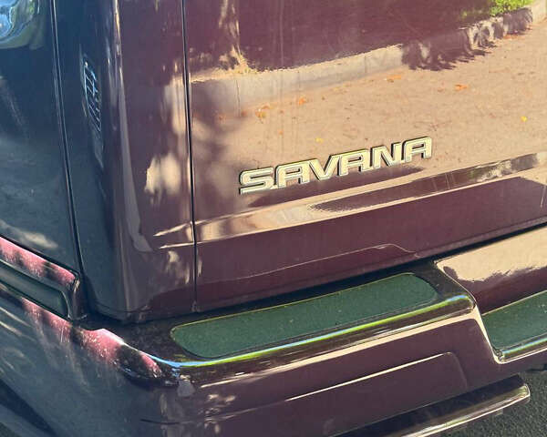 ДжіЕмСі Savana, об'ємом двигуна 5.33 л та пробігом 190 тис. км за 15000 $, фото 2 на Automoto.ua