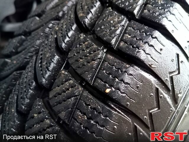 ДжиЭмСи Савана, объемом двигателя 6 л и пробегом 270 тыс. км за 16700 $, фото 3 на Automoto.ua