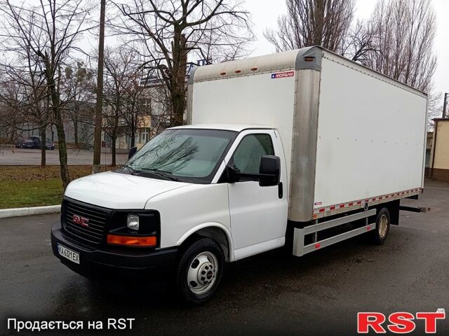 ДжиЭмСи Савана, объемом двигателя 6 л и пробегом 270 тыс. км за 16700 $, фото 2 на Automoto.ua