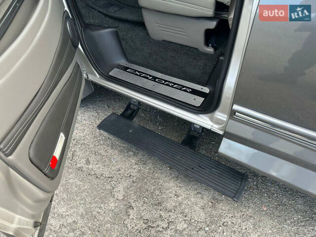Серый ДжиЭмСи Савана, объемом двигателя 5.97 л и пробегом 6 тыс. км за 85000 $, фото 13 на Automoto.ua