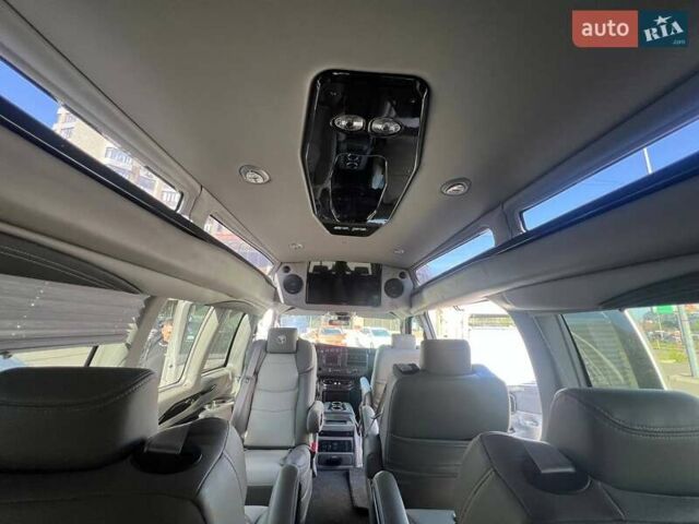 Сірий ДжіЕмСі Savana, об'ємом двигуна 5.97 л та пробігом 6 тис. км за 85000 $, фото 11 на Automoto.ua