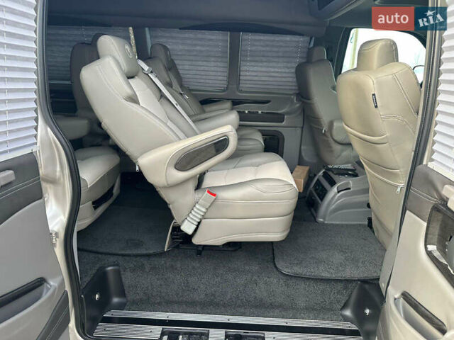Серый ДжиЭмСи Савана, объемом двигателя 5.97 л и пробегом 6 тыс. км за 85000 $, фото 31 на Automoto.ua