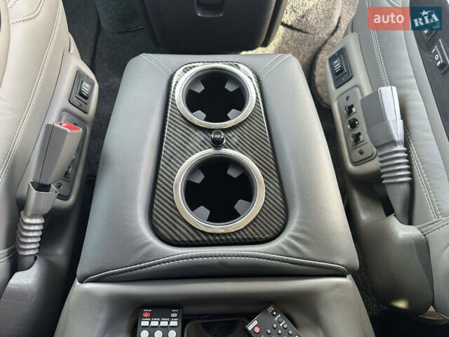 Серый ДжиЭмСи Савана, объемом двигателя 5.97 л и пробегом 6 тыс. км за 85000 $, фото 29 на Automoto.ua