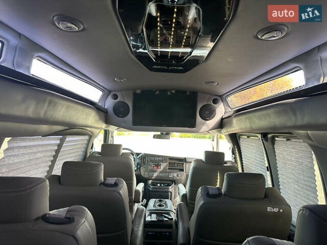 Серый ДжиЭмСи Савана, объемом двигателя 5.97 л и пробегом 6 тыс. км за 85000 $, фото 35 на Automoto.ua