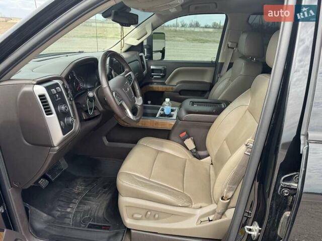 Черный ДжиЭмСи Сиерра, объемом двигателя 5.3 л и пробегом 130 тыс. км за 35600 $, фото 12 на Automoto.ua