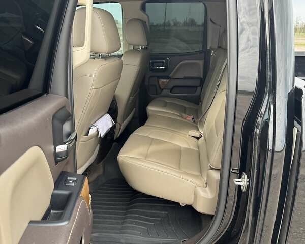 Черный ДжиЭмСи Сиерра, объемом двигателя 5.3 л и пробегом 130 тыс. км за 35600 $, фото 15 на Automoto.ua