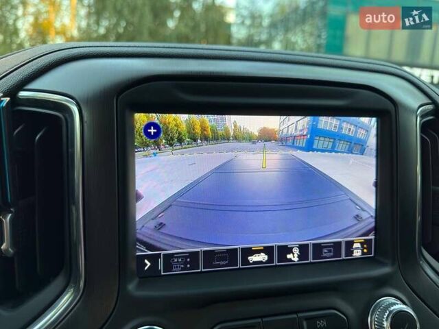 ДжиЭмСи Сиерра 2021 в Киеве на Automoto.ua Серый ДжиЭмСи Сиерра, объемом двигателя 6.16 л и пробегом 30 тыс. км за 59000 $, фото 12 на Automoto.ua