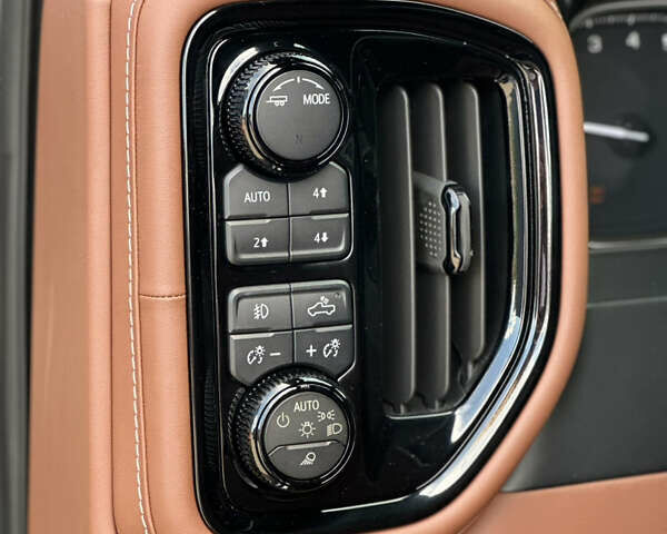 Сірий ДжіЕмСі Sierra, об'ємом двигуна 5.33 л та пробігом 44 тис. км за 47900 $, фото 7 на Automoto.ua