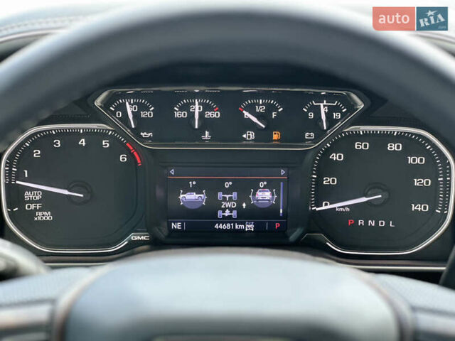 Сірий ДжіЕмСі Sierra, об'ємом двигуна 5.33 л та пробігом 44 тис. км за 47900 $, фото 6 на Automoto.ua