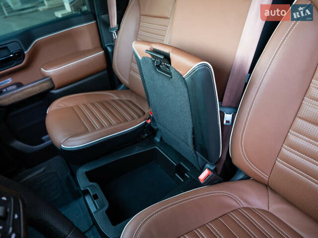 Серый ДжиЭмСи Сиерра, объемом двигателя 5.33 л и пробегом 44 тыс. км за 50000 $, фото 12 на Automoto.ua