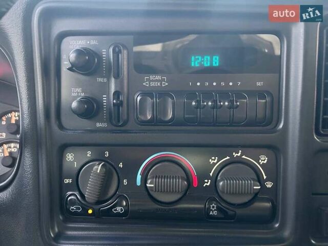 ДжиЭмСи Сиерра 2000 в Одессе на Automoto.ua Синий ДжиЭмСи Сиерра, объемом двигателя 4.29 л и пробегом 265 тыс. км за 5700 $, фото 18 на Automoto.ua