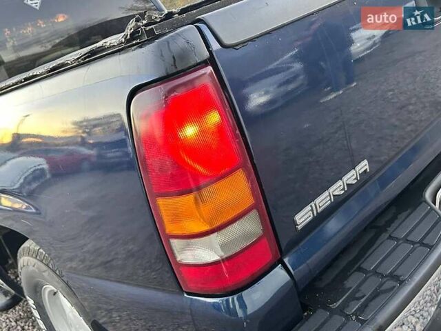 ДжиЭмСи Сиерра 2000 в Одессе на Automoto.ua Синий ДжиЭмСи Сиерра, объемом двигателя 4.29 л и пробегом 265 тыс. км за 5700 $, фото 9 на Automoto.ua