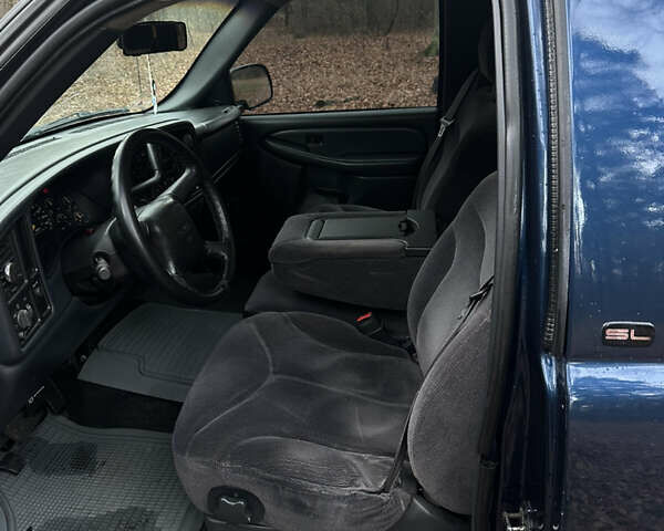 Синій ДжіЕмСі Sierra, об'ємом двигуна 4.29 л та пробігом 265 тис. км за 6800 $, фото 10 на Automoto.ua