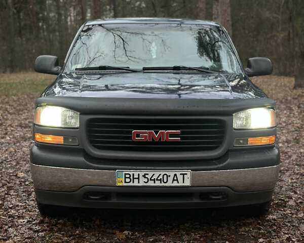 Синій ДжіЕмСі Sierra, об'ємом двигуна 4.29 л та пробігом 265 тис. км за 6800 $, фото 1 на Automoto.ua