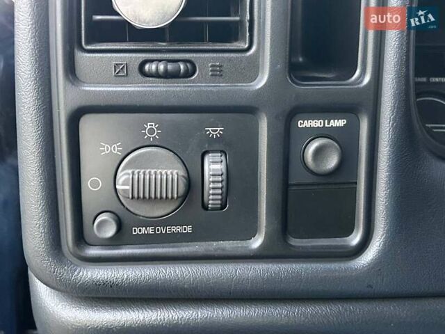 ДжиЭмСи Сиерра 2000 в Одессе на Automoto.ua Синий ДжиЭмСи Сиерра, объемом двигателя 4.29 л и пробегом 265 тыс. км за 5700 $, фото 13 на Automoto.ua