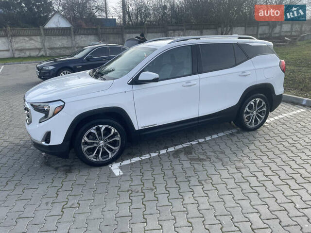 Белый ДжиЭмСи Террейн, объемом двигателя 2 л и пробегом 111 тыс. км за 19199 $, фото 3 на Automoto.ua