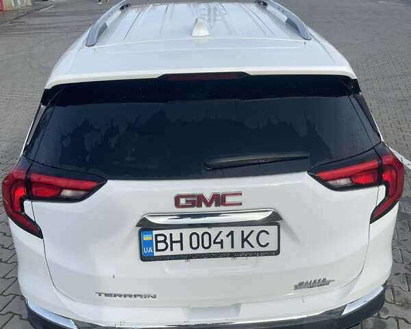 Белый ДжиЭмСи Террейн, объемом двигателя 2 л и пробегом 111 тыс. км за 19199 $, фото 8 на Automoto.ua