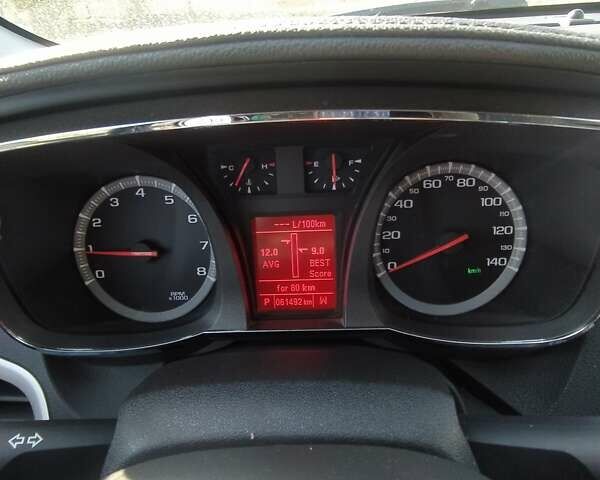 Белый ДжиЭмСи Террейн, объемом двигателя 2.38 л и пробегом 62 тыс. км за 15500 $, фото 10 на Automoto.ua