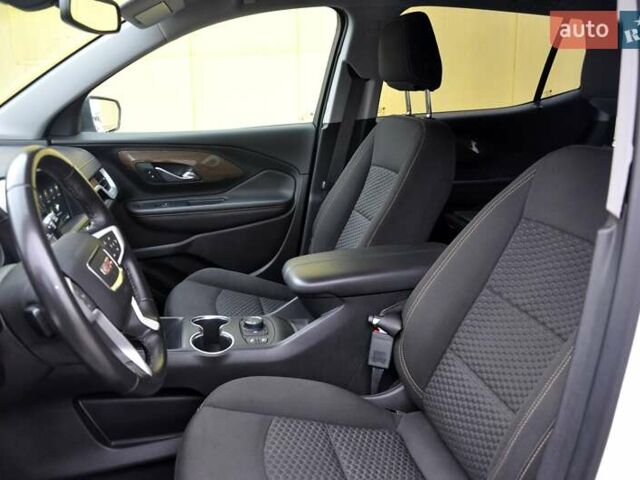 Белый ДжиЭмСи Террейн, объемом двигателя 1.5 л и пробегом 66 тыс. км за 17500 $, фото 17 на Automoto.ua