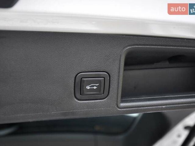 Белый ДжиЭмСи Террейн, объемом двигателя 1.5 л и пробегом 66 тыс. км за 17500 $, фото 20 на Automoto.ua