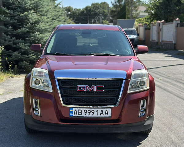 Червоний ДжіЕмСі Террейн, об'ємом двигуна 2.4 л та пробігом 234 тис. км за 10900 $, фото 1 на Automoto.ua