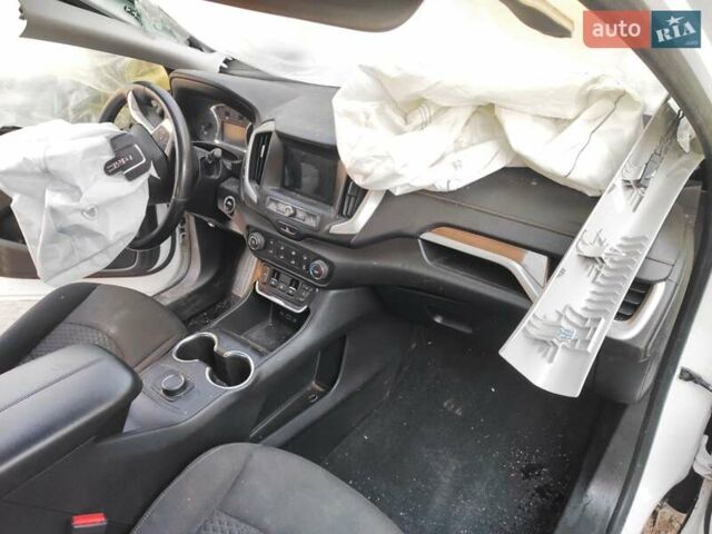 ДжиЭмСи Террейн, объемом двигателя 1.5 л и пробегом 128 тыс. км за 6500 $, фото 6 на Automoto.ua