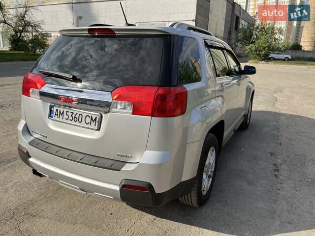 Серый ДжиЭмСи Террейн, объемом двигателя 2.38 л и пробегом 128 тыс. км за 9500 $, фото 6 на Automoto.ua