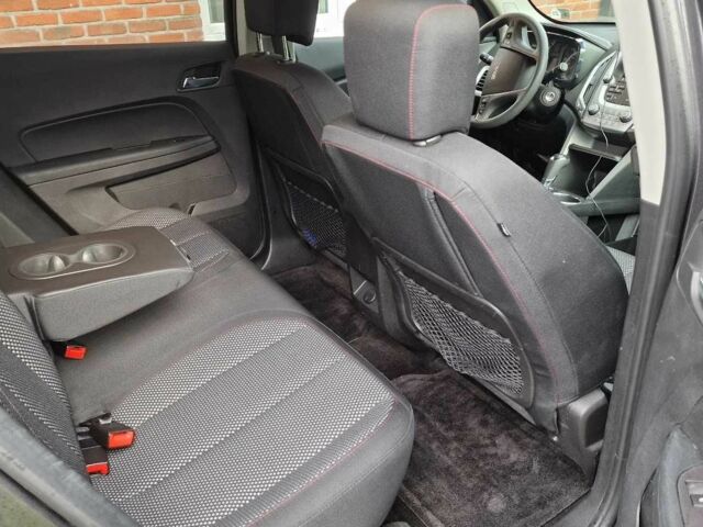 Серый ДжиЭмСи Террейн, объемом двигателя 2.4 л и пробегом 109 тыс. км за 10439 $, фото 9 на Automoto.ua