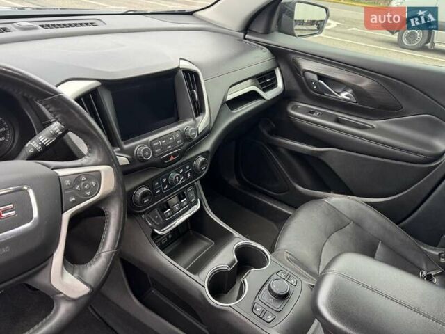 Серый ДжиЭмСи Террейн, объемом двигателя 1.6 л и пробегом 165 тыс. км за 17500 $, фото 14 на Automoto.ua