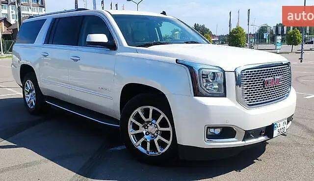 Белый ДжиЭмСи Юкон, объемом двигателя 6.16 л и пробегом 195 тыс. км за 25000 $, фото 14 на Automoto.ua