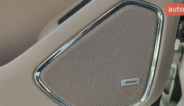 Белый ДжиЭмСи Юкон, объемом двигателя 6.16 л и пробегом 195 тыс. км за 25000 $, фото 10 на Automoto.ua