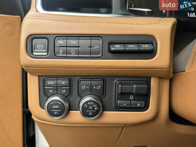 Білий ДжіЕмСі Yukon, об'ємом двигуна 6.16 л та пробігом 3 тис. км за 240000 $, фото 18 на Automoto.ua