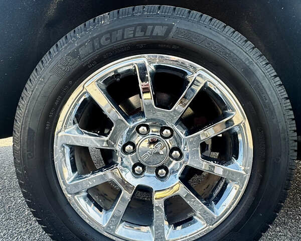 Бежевый ДжиЭмСи Юкон, объемом двигателя 6.2 л и пробегом 172 тыс. км за 25500 $, фото 12 на Automoto.ua