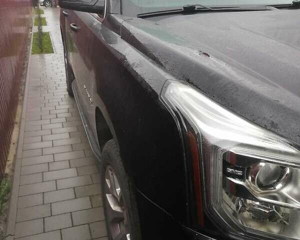 Черный ДжиЭмСи Юкон, объемом двигателя 5.33 л и пробегом 141 тыс. км за 35000 $, фото 8 на Automoto.ua