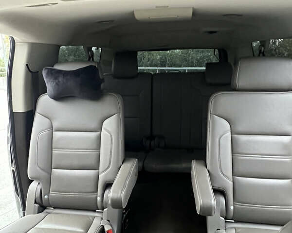 Чорний ДжіЕмСі Yukon, об'ємом двигуна 6.16 л та пробігом 129 тис. км за 25999 $, фото 12 на Automoto.ua