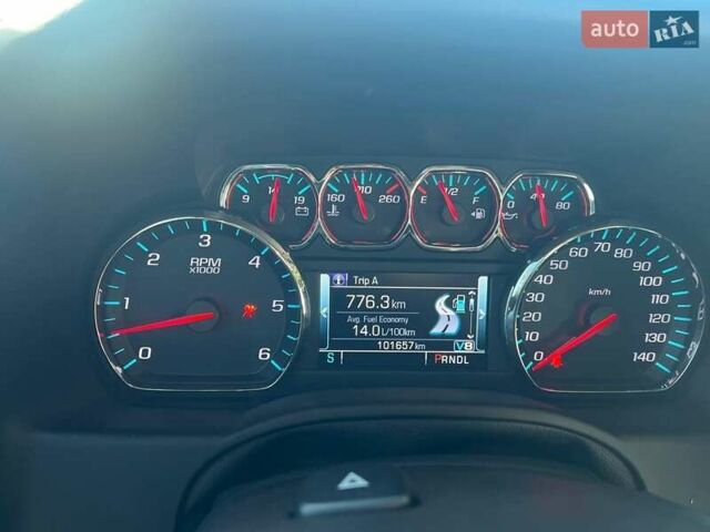 Черный ДжиЭмСи Юкон, объемом двигателя 5.33 л и пробегом 101 тыс. км за 50000 $, фото 4 на Automoto.ua