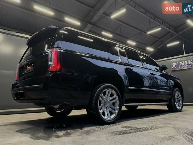 Черный ДжиЭмСи Юкон, объемом двигателя 5.3 л и пробегом 102 тыс. км за 40000 $, фото 16 на Automoto.ua